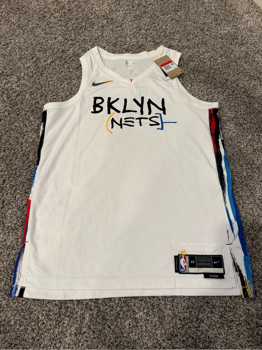 NWT Nike Brooklyn Nets Basquiat City Edition Swingman Jersey Men’s L 48